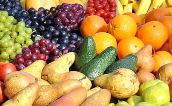 Las frutas que le hacen bien a tus riñones gracias a que son ricas en antioxidantes y vitaminas