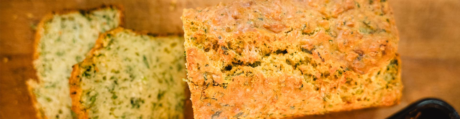 Pan de hojas verdes